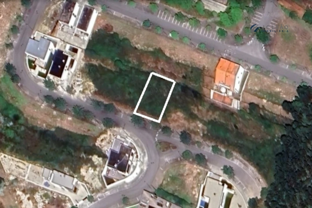 Terreno para Venda em Paredes Planta 2