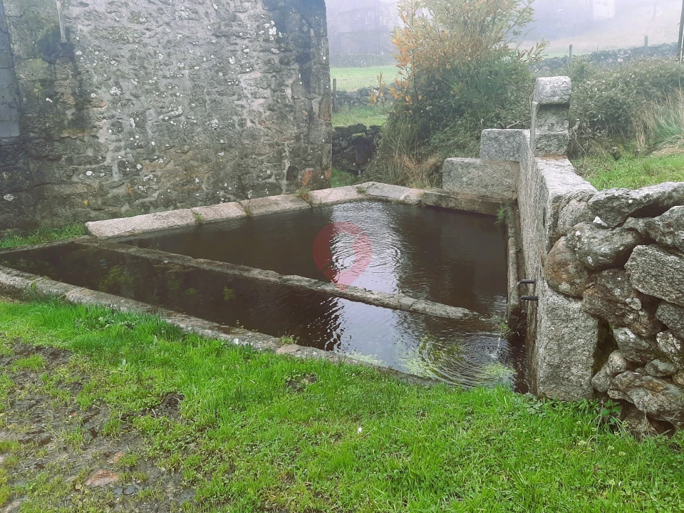 Moradia T3 para Venda em Castro Laboreiro e Lamas de Mouro Foto 12
