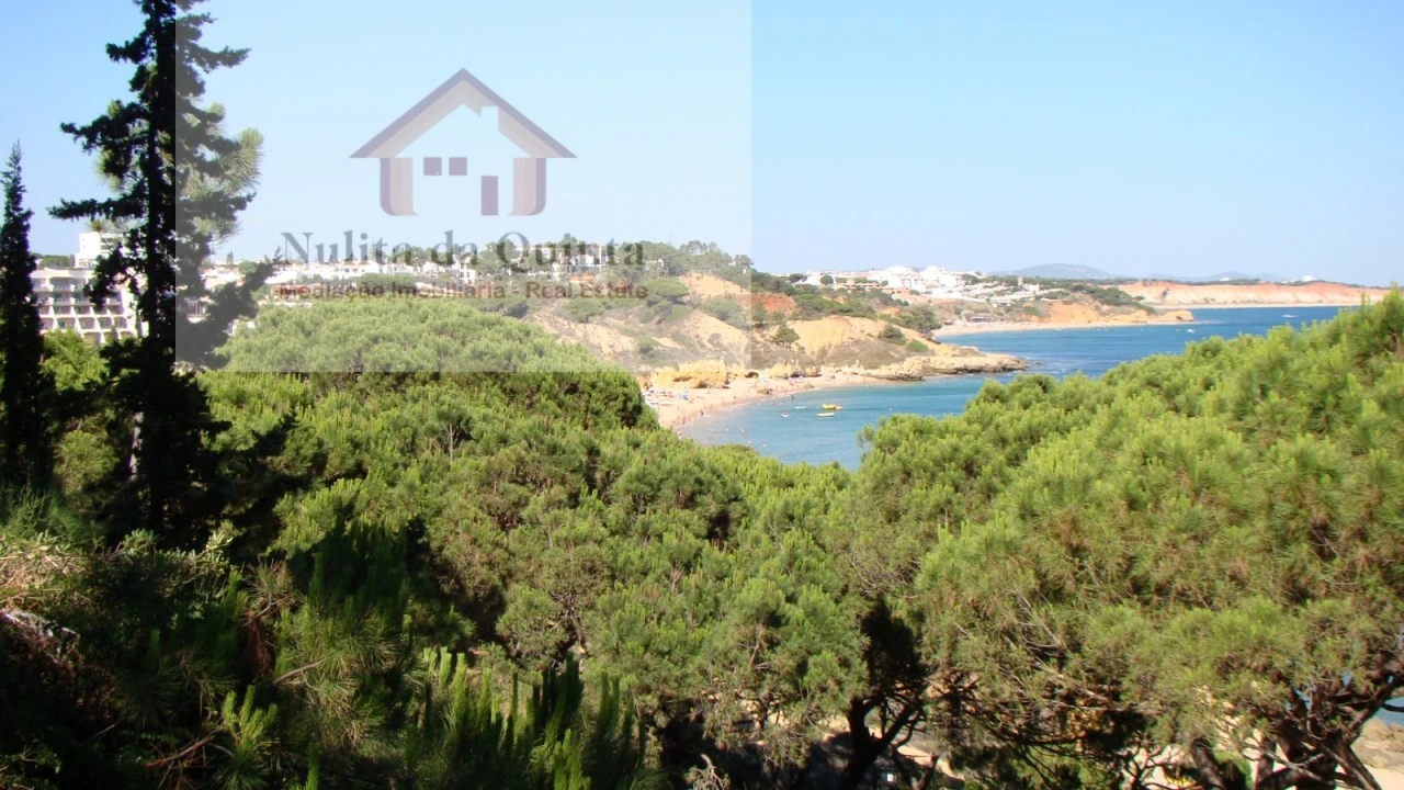 Moradia T3 para Venda em Albufeira e Olhos de Água Foto 14
