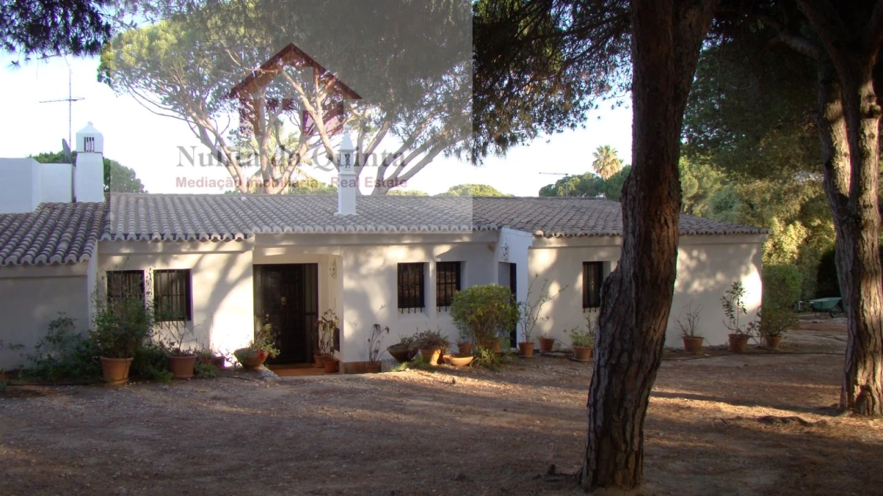 Moradia T3 para Venda em Albufeira e Olhos de Água Foto 26