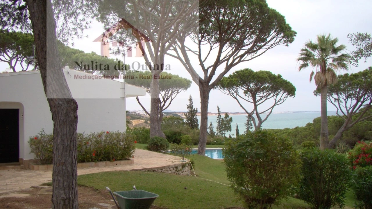 Moradia T3 para Venda em Albufeira e Olhos de Água Foto 76