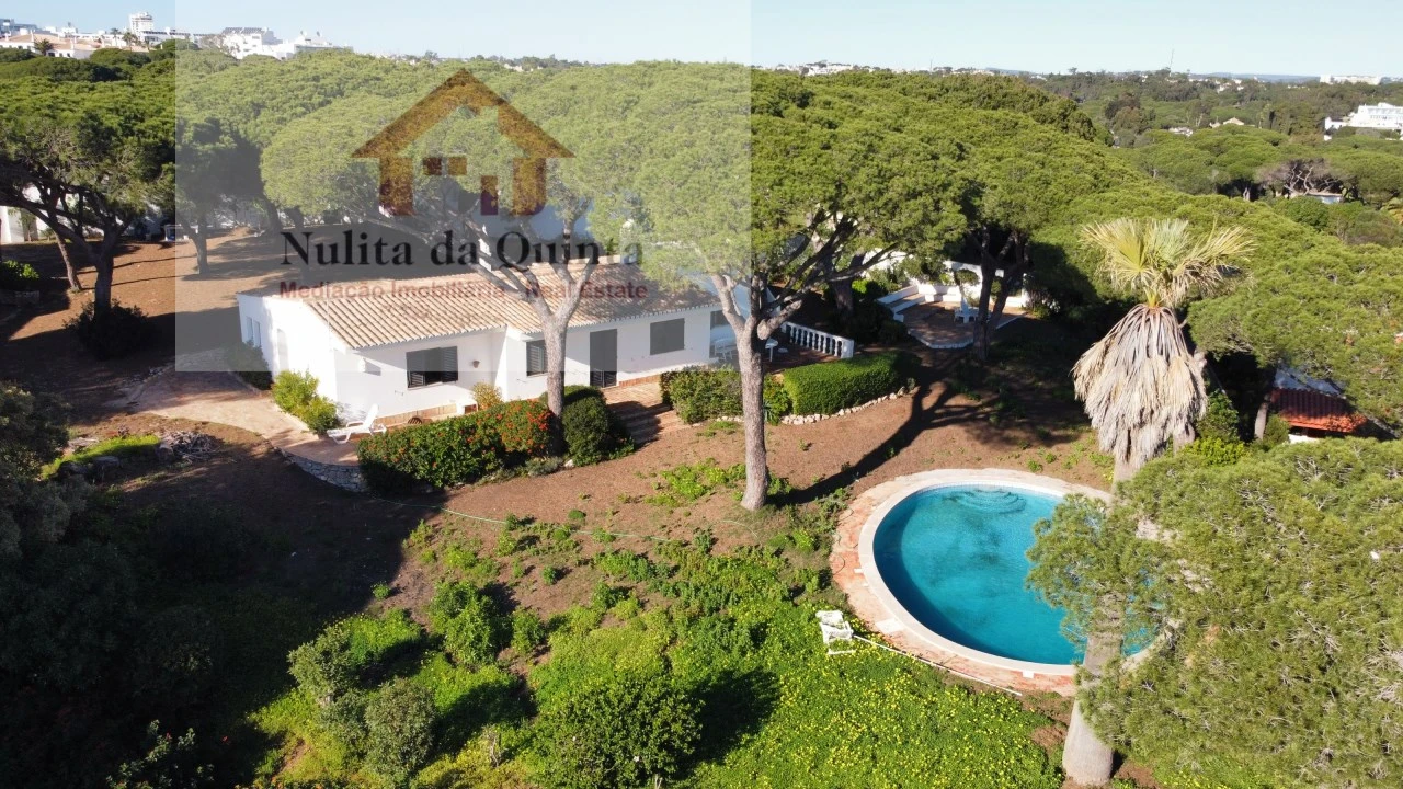 Moradia T3 para Venda em Albufeira e Olhos de Água Foto 6