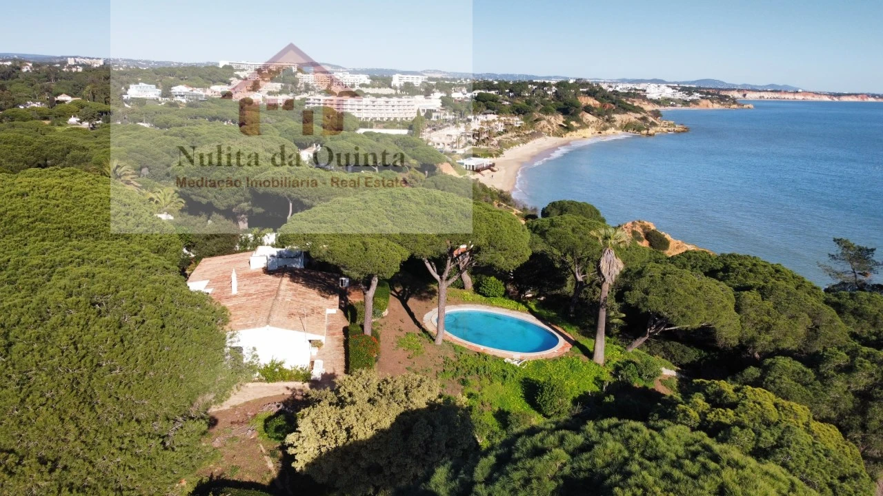 Moradia T3 para Venda em Albufeira e Olhos de Água Foto 4