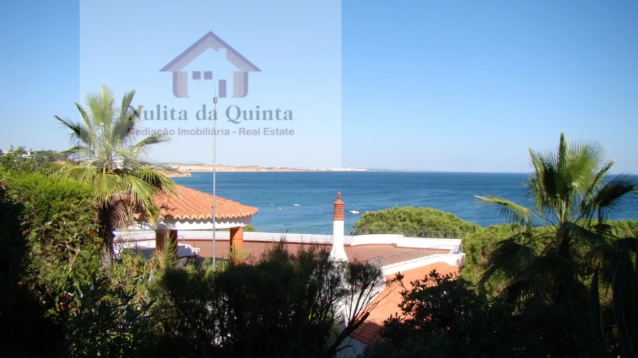 Moradia T3 para Venda em Albufeira e Olhos de Água Foto 16