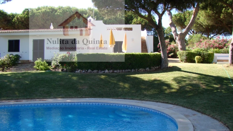 Moradia T3 para Venda em Albufeira e Olhos de Água Foto 17