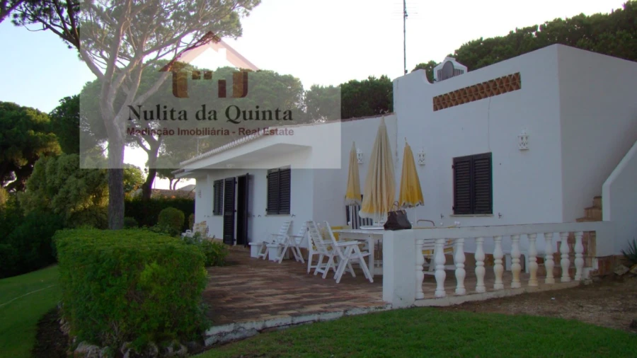 Moradia T3 para Venda em Albufeira e Olhos de Água Foto 33