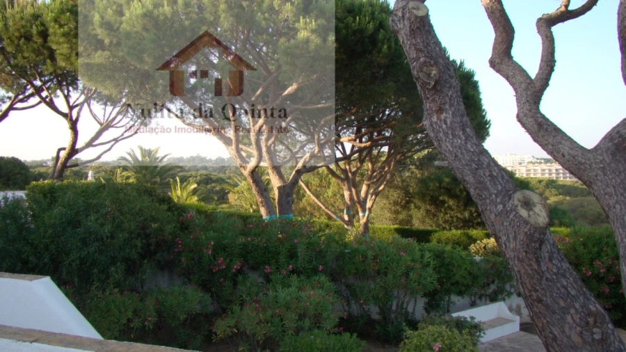 Moradia T3 para Venda em Albufeira e Olhos de Água Foto 40