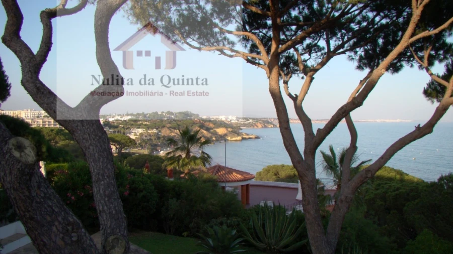 Moradia T3 para Venda em Albufeira e Olhos de Água Foto 41