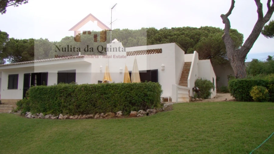 Moradia T3 para Venda em Albufeira e Olhos de Água Foto 47