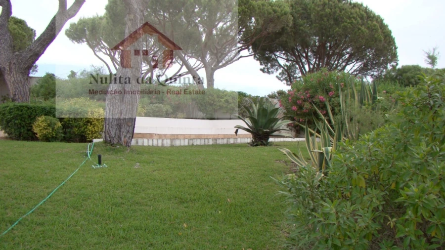 Moradia T3 para Venda em Albufeira e Olhos de Água Foto 36