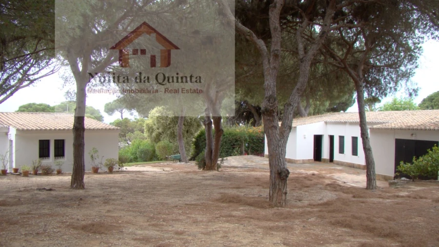 Moradia T3 para Venda em Albufeira e Olhos de Água Foto 59