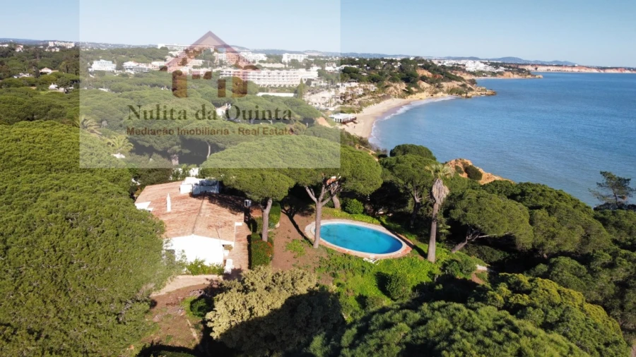 Moradia T3 para Venda em Albufeira e Olhos de Água Foto 5