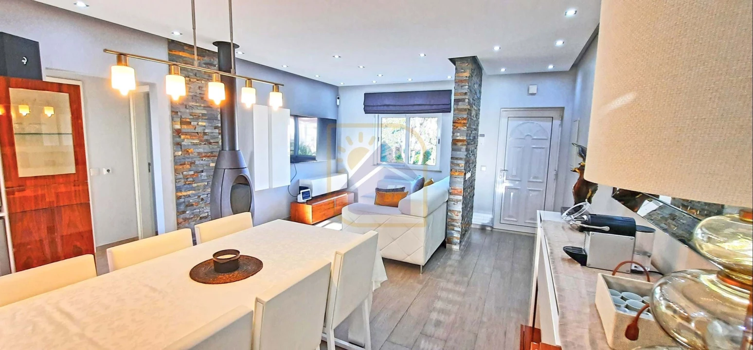 Apartamento T2 para Venda em Portimão Foto 3