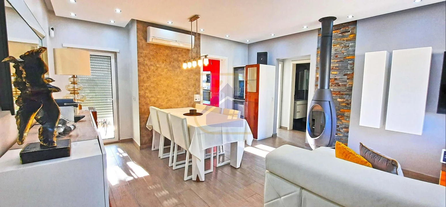 Apartamento T2 para Venda em Portimão Foto 1