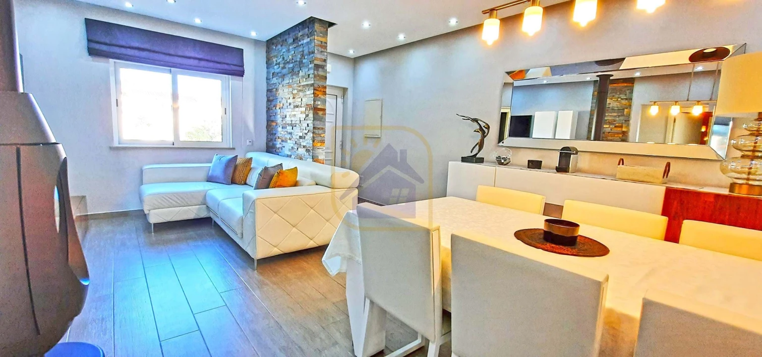 Apartamento T2 para Venda em Portimão Foto 4