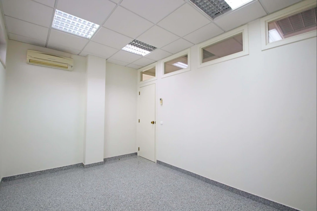 Escritório para Venda em Faro (Sé e São Pedro) Foto 17