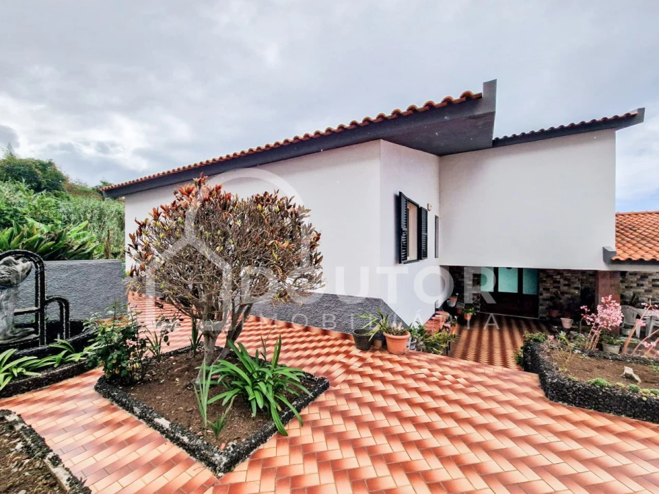 Moradia T5 para Venda em Monte Foto 5