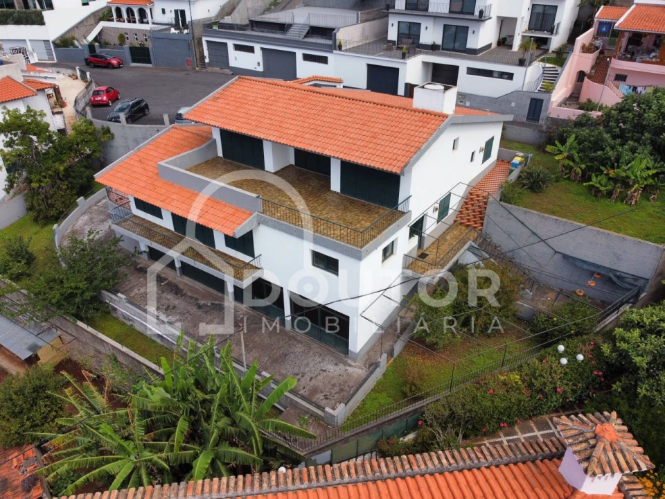 Moradia T5 para Venda em Monte Foto 3