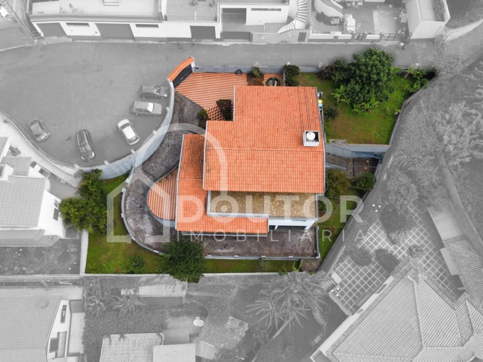 Moradia T5 para Venda em Monte Foto 4