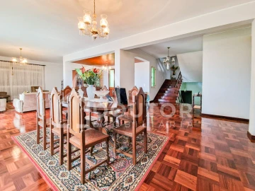 Moradia T5 para Venda em Monte