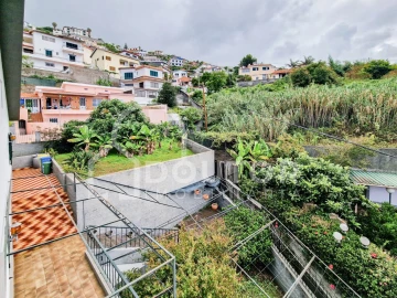 Moradia T5 para Venda em Monte