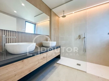 Apartamento T2 para Venda em São Martinho