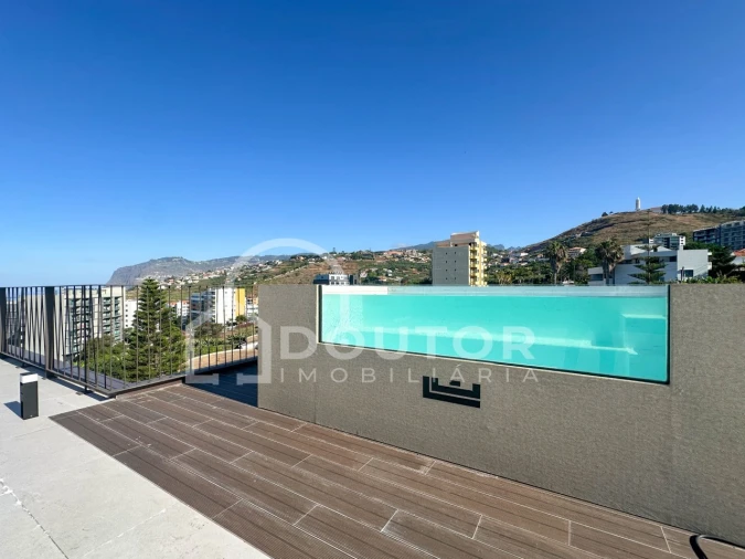 Apartamento T2 para Venda em São Martinho Foto 2