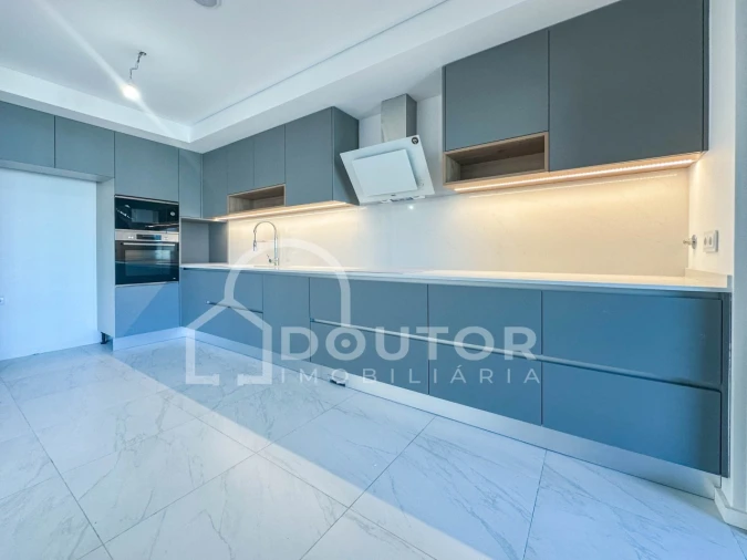 Apartamento T2 para Venda em São Martinho Foto 10