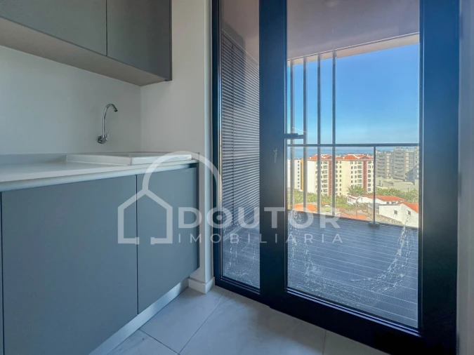 Apartamento T2 para Venda em São Martinho Foto 14