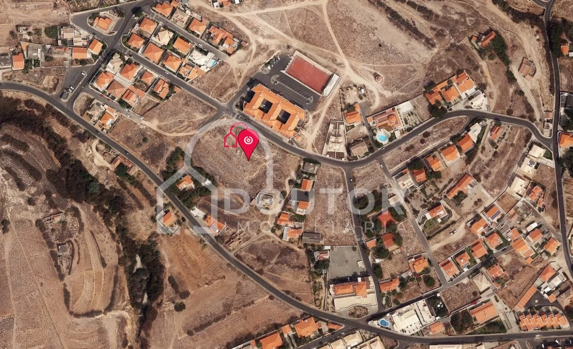 Terreno para Venda em Porto Santo Foto 1