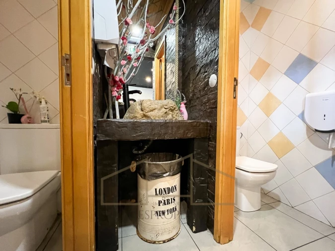 Loja para Venda em Charneca de Caparica e Sobreda Foto 16