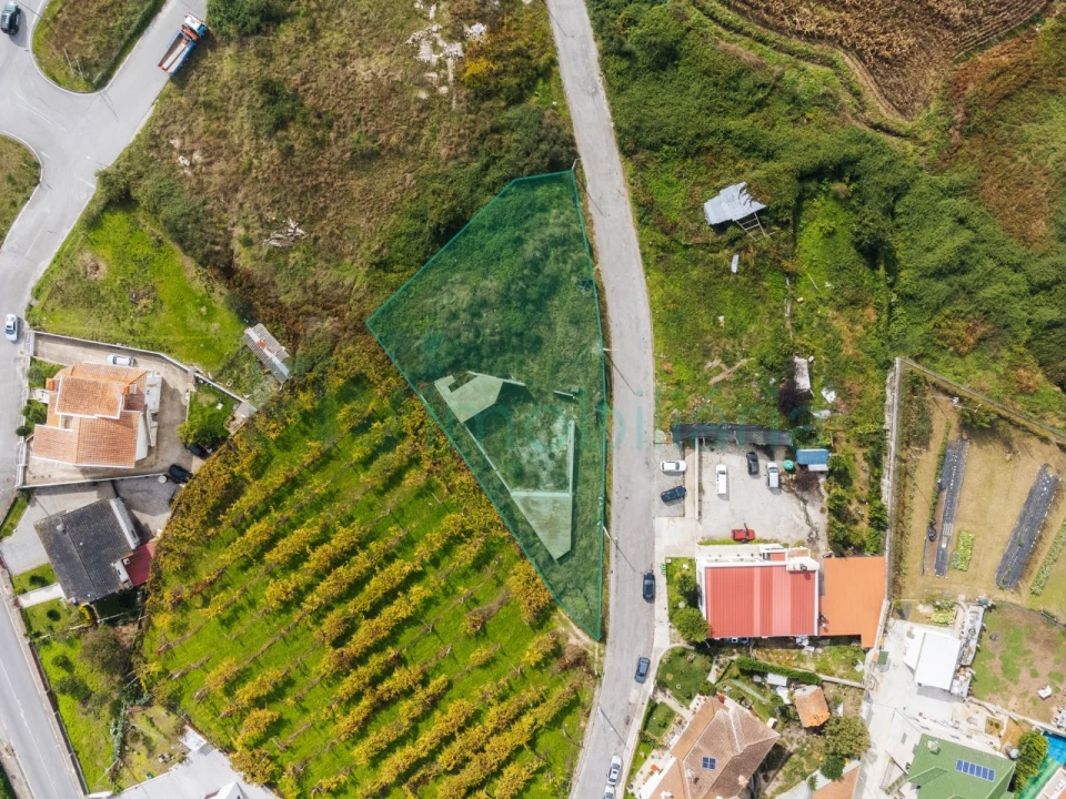 Terreno para Venda em Cristelos, Boim e Ordem Foto 1