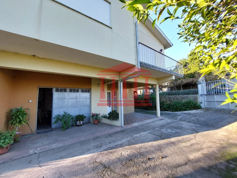 Moradia T4 para Venda em Alheira e Igreja Nova Foto 5