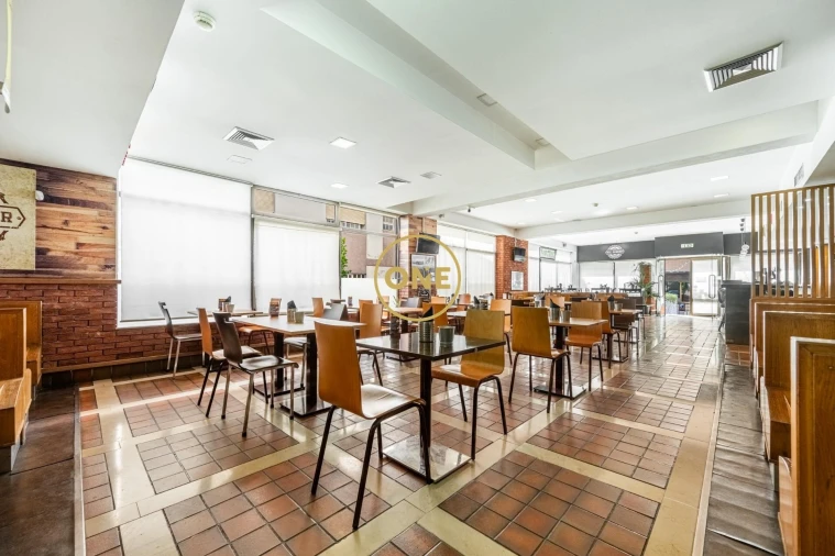 Negócio para Trespasse em Vila Nova de Famalicão e Calendário Foto 2