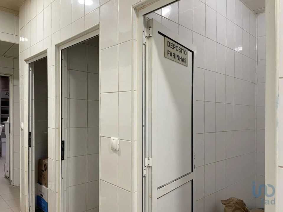 Negócio para Venda em Oliveira do Bairro Foto 15