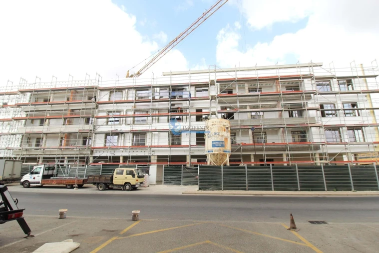 Apartamento T2 para Venda em Almancil Foto 17