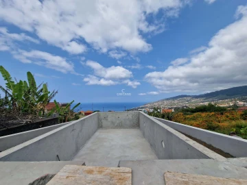 Moradia T2 para Venda em Arco da Calheta