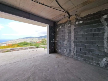 Moradia T2 para Venda em Arco da Calheta