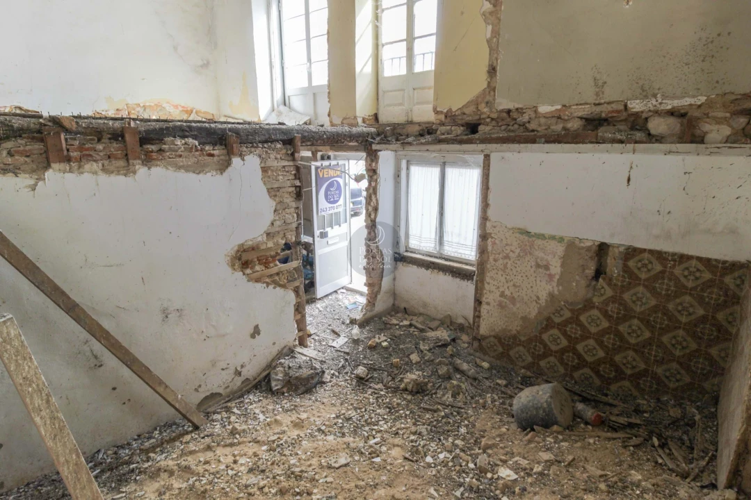 Prédio para Venda em Marvila, Ribeira Santarém, São Salvador, São Nicolau Foto 12