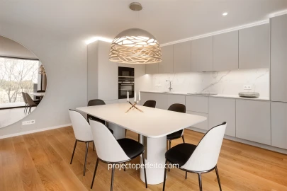Apartamento T4 para Venda em Santa Marinha e São Pedro da Afurada