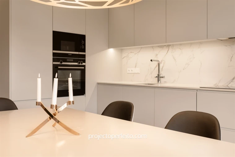 Apartamento T4 para Venda em Santa Marinha e São Pedro da Afurada Foto 7