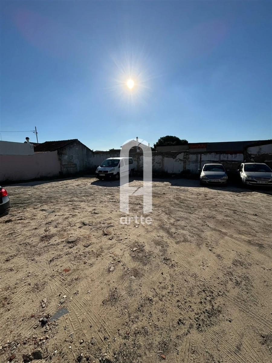 Terreno para Venda em Palhais e Coina Foto 8