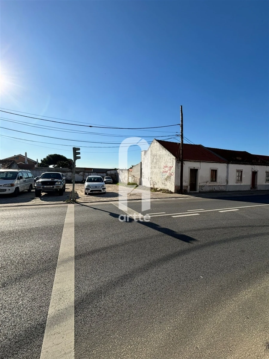 Terreno para Venda em Palhais e Coina Foto 7