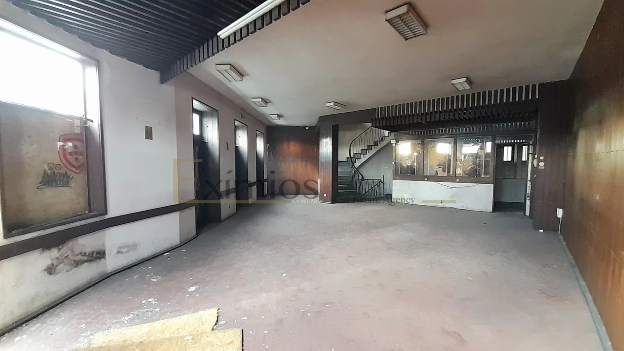 Prédio para Venda em Vila do Conde Foto 3