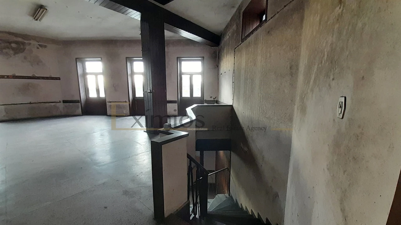 Prédio para Venda em Vila do Conde Foto 8