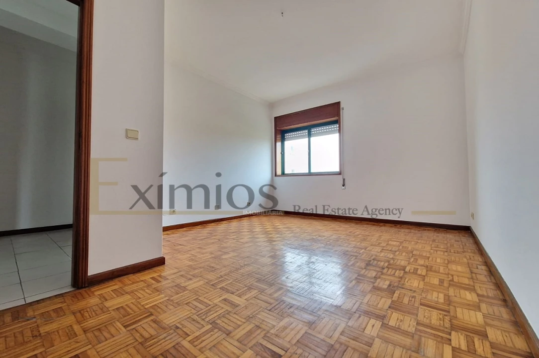 Apartamento T2 para Arrendamento em Aver-O-Mar, Amorim e Terroso Foto 6