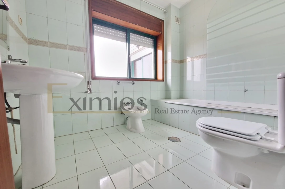 Apartamento T2 para Arrendamento em Aver-O-Mar, Amorim e Terroso Foto 4