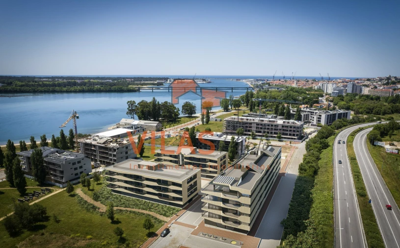 Apartamento T4 para Venda em Santa Maria Maior e Monserrate e Meadela Foto 3