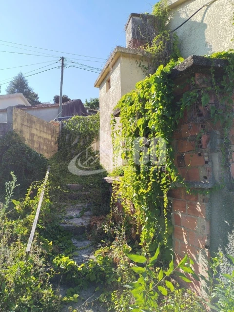 Moradia T3 para Venda em O. Azeméis, Riba-Ul, Ul, Macinhata Seixa, Madail