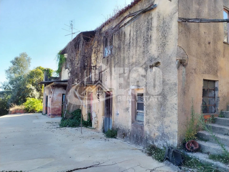 Moradia T3 para Venda em O. Azeméis, Riba-Ul, Ul, Macinhata Seixa, Madail Foto 5